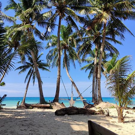 Aparthotel Castle Rock Boracay Yapak Esterno foto