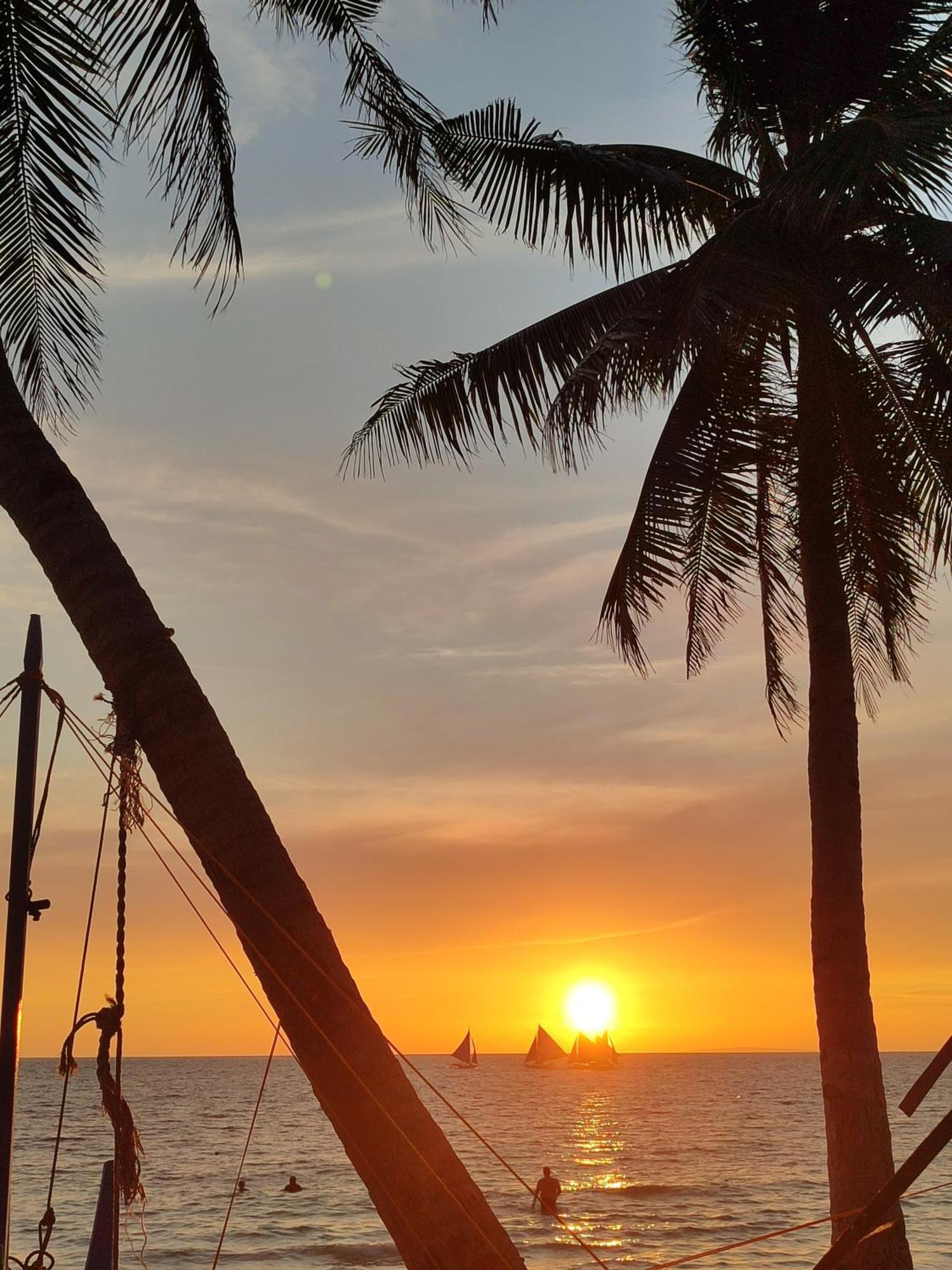 Aparthotel Castle Rock Boracay Yapak Esterno foto