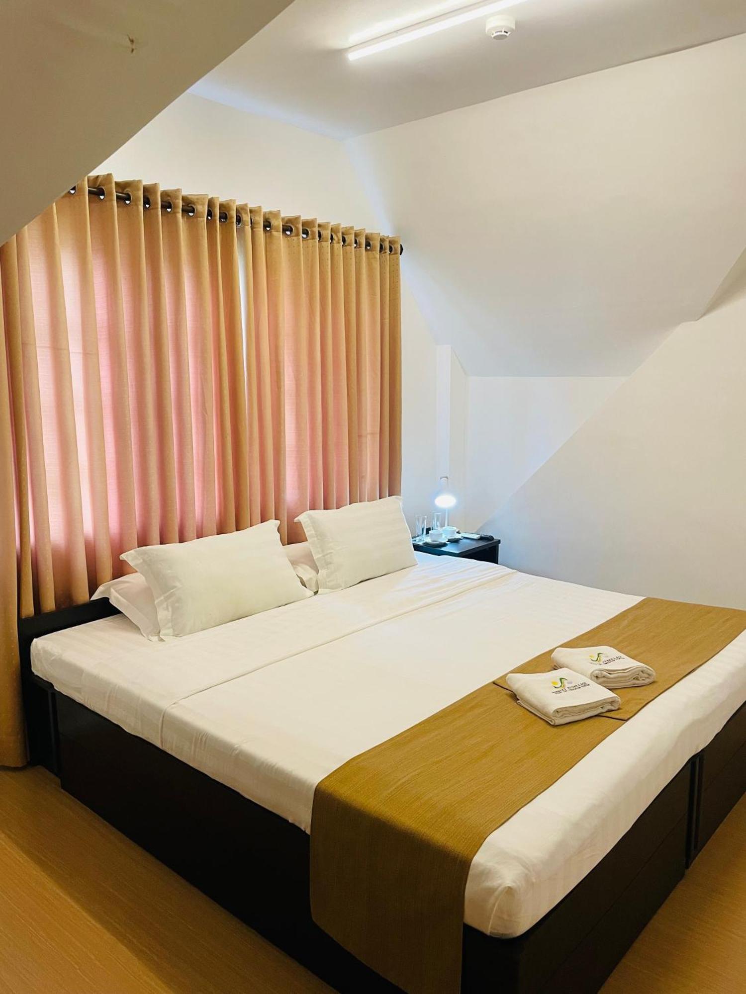 Aparthotel Castle Rock Boracay Yapak Esterno foto